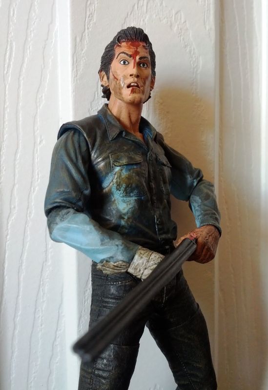 evil dead 2 figures